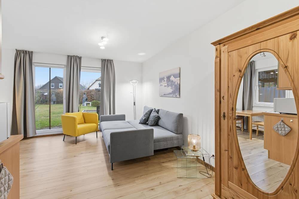 Ganze Wohnung, Haus Sophie Ferienwhg. 2 - Vineta Ferienwohnungen Gbr in Mölschow, Usedomer Norden