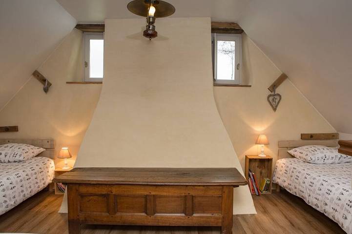 Gîte pour 5 personnes, avec jardin dans Saint-Ébremond-de-Bonfossé - 4
