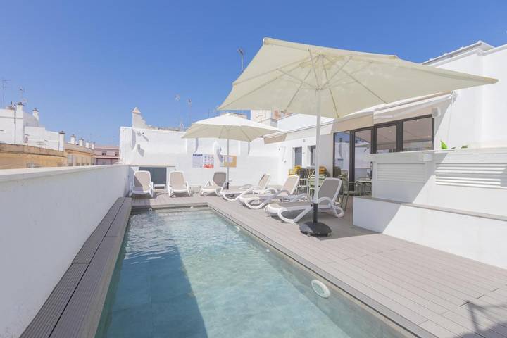 Hôtel pour 2 personnes, avec terrasse et piscine