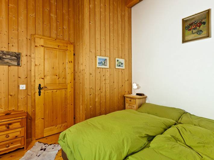 Ganze Ferienwohnung, Ferienhaus Annahüs, Obersaxen-Misanenga - 5 Zimmer Ferienhaus für max. 5 Pers. in Obersaxen, Obersaxen-Mundaun