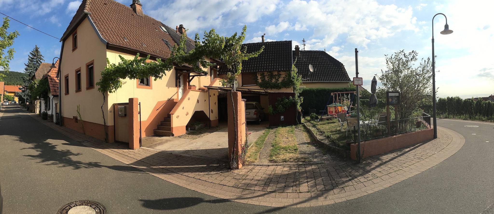 Appartement de vacances entier, Ferienwohnung Südpfalzblick in Burrweiler, Arrondissement de la Route-du-Vin-du-Sud