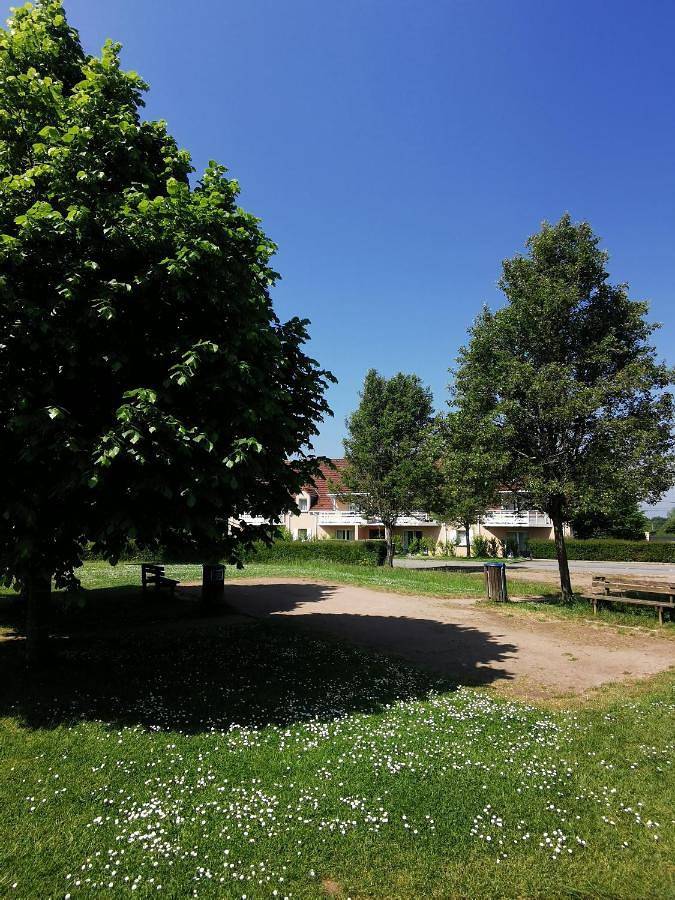 Gîte pour 4 personnes, avec piscine et jardin à Boulleville - 3
