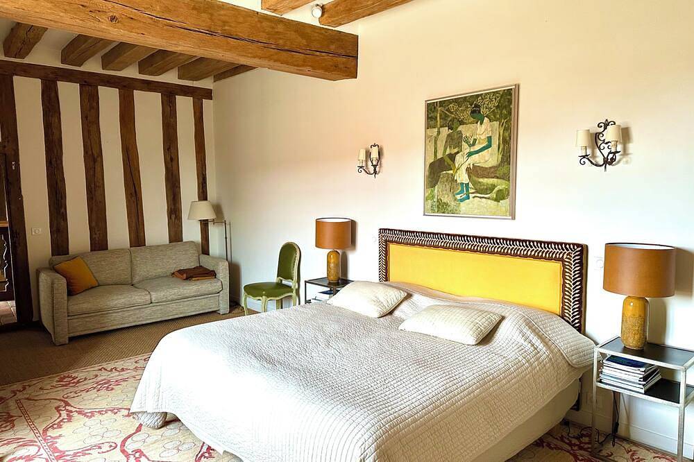 Ferme-Manoir de Cochefilet in the countryside (ask for the weekend package) in Roinville, Essonne