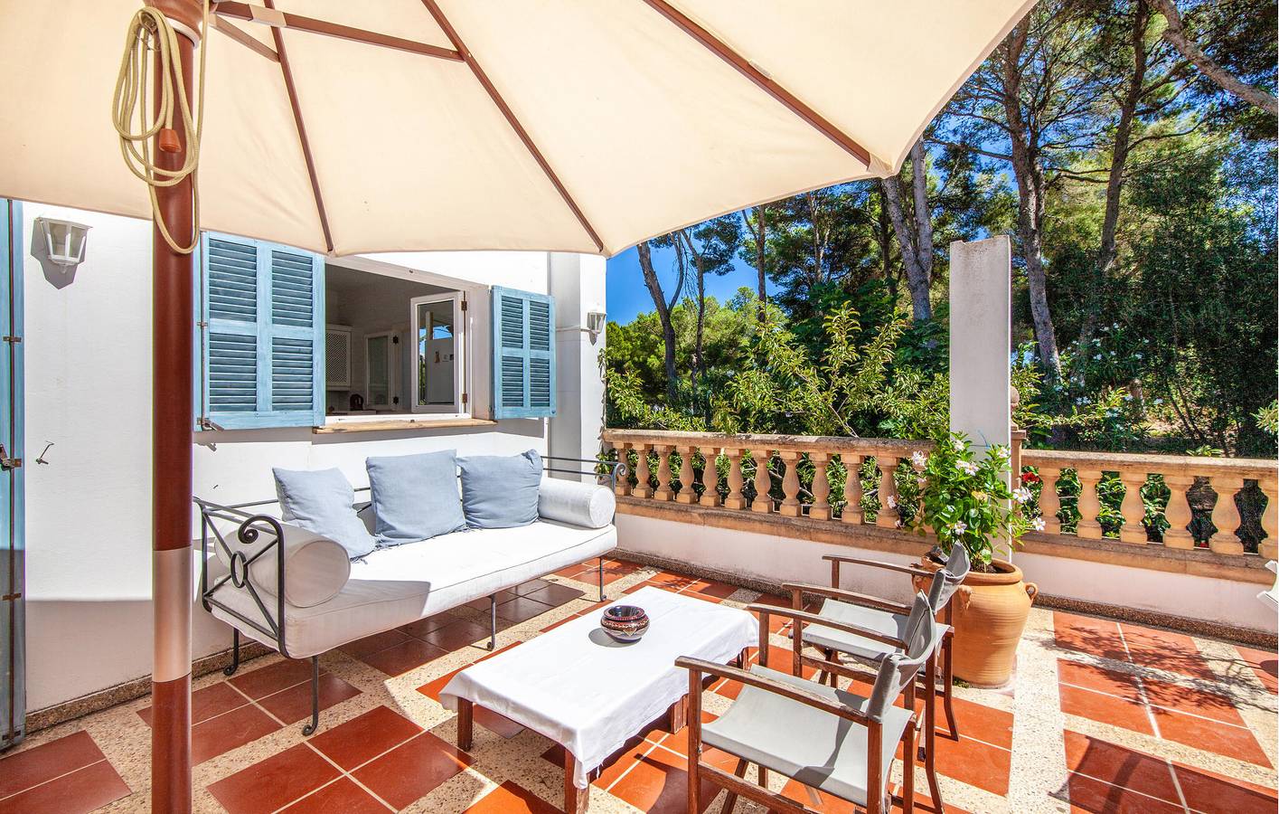 Escapada junto a la playa con piscina y terraza - a 1 km de Platja de Canyamel in Costa de Canyamel, Capdepera