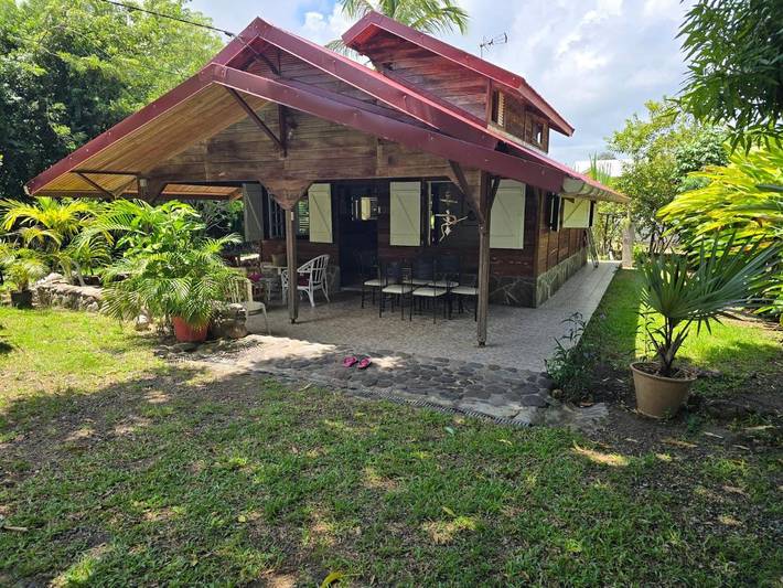 Chalet pour 6 personnes, avec jardin ainsi que vue et terrasse