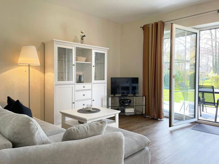 Ferienwohnung für 2 Personen, mit Terrasse und Garten in Schönhagen