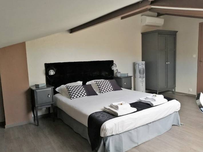 Chambre d’hôte pour 4 personnes, avec piscine et jardin, animaux acceptés à Carcassonne - 3