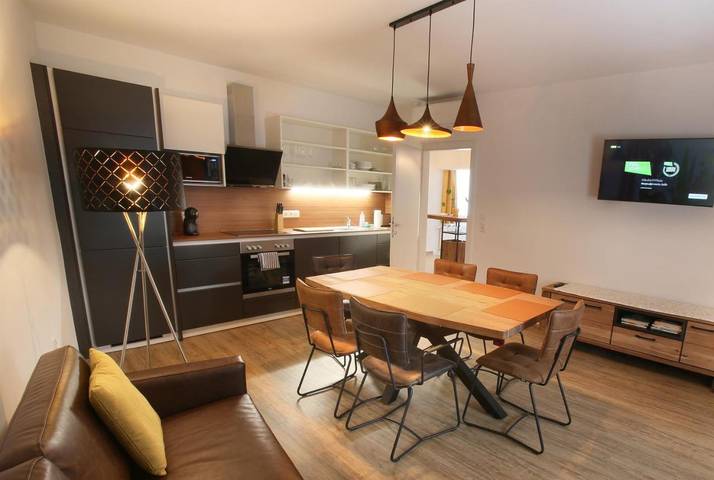 Ferienwohnung für 6 Personen, mit Balkon und Terrasse in Mörbisch am See