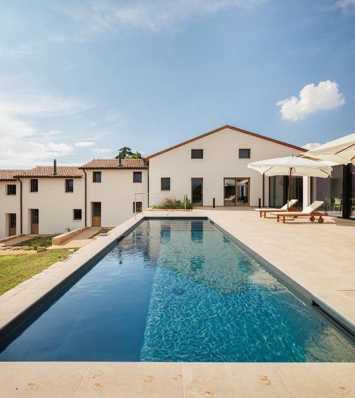 Stanza per 2 persone, con terrazza e panorama nonché piscina e giardino - 1