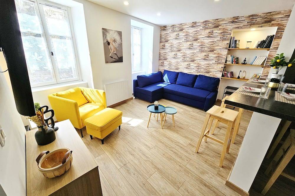 Appartement entier, Appartement au rez-de-chaussée à Tournus - Yellow in Tournus, Région de Mâcon