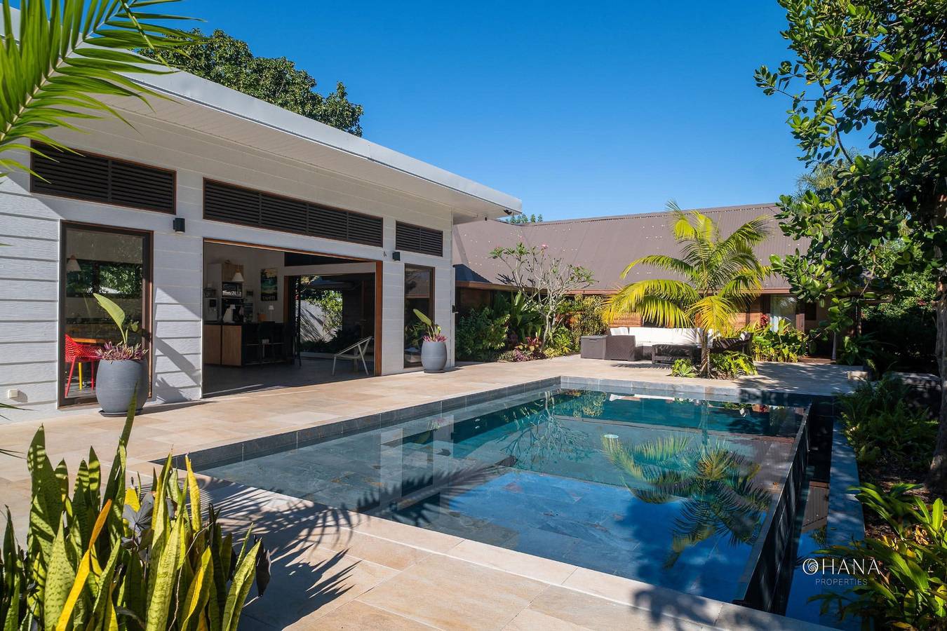 Villa Te Nunoa - Polynesian Villa w/ salt water pool in Haapiti, Mo'orea