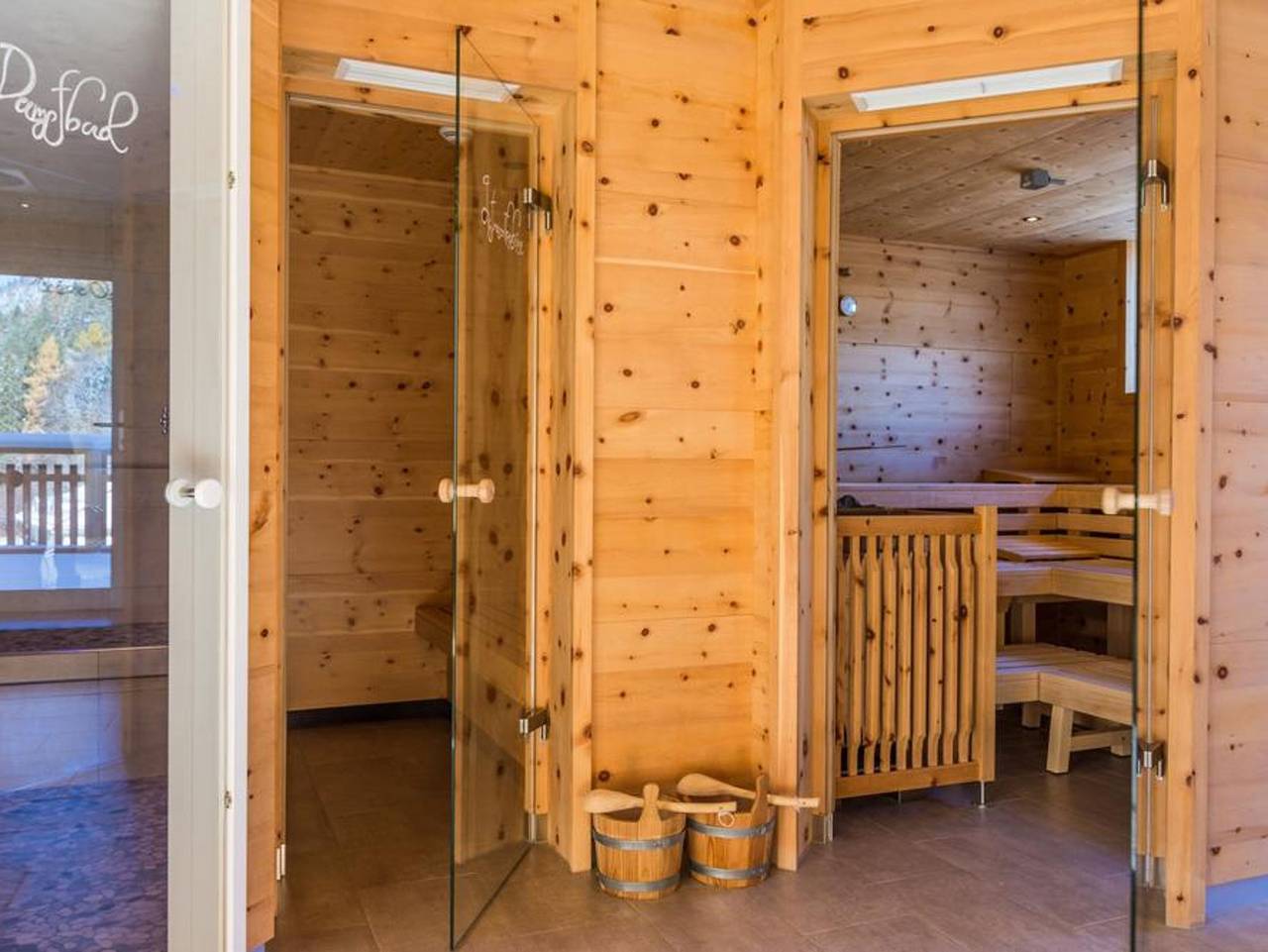 Hotel Rosenegger - Doppelzimmer, Dusche, Wc, Balkon in Pertisau, Eben am Achensee