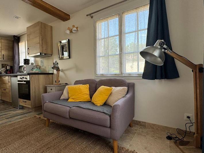 Location de vacances pour 2 personnes, avec terrasse à Bois-Jérôme-Saint-Ouen - 3