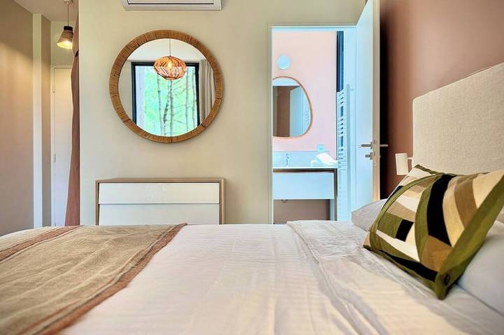 Location de vacances pour 9 personnes, avec piscine dans Golf de la Palmyre - 3