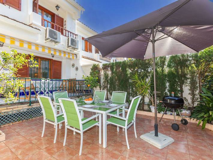 Casa vacanza per 7 persone, con giardino - 1