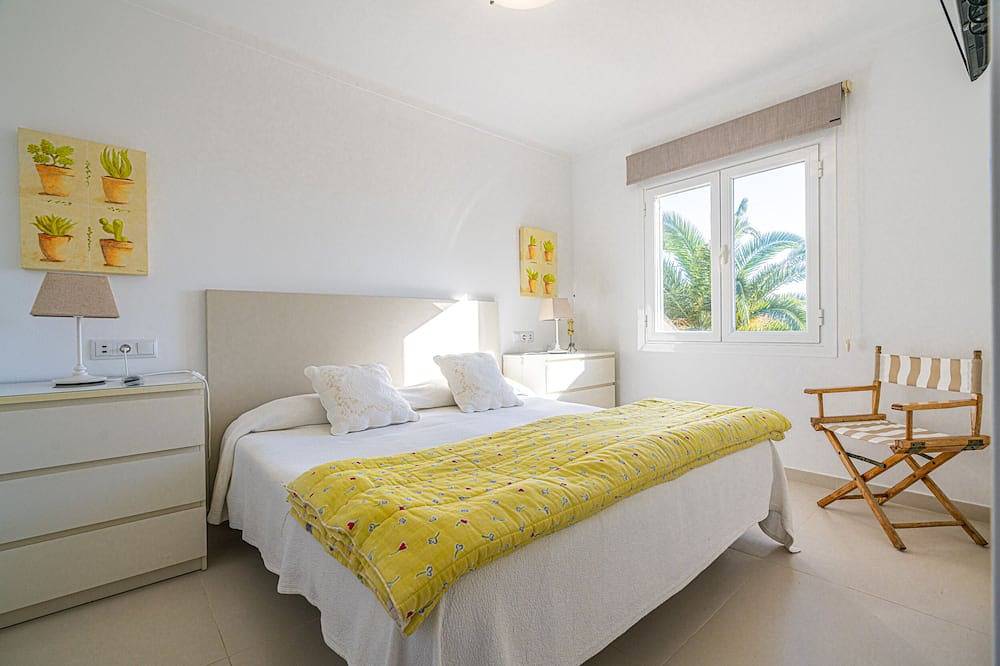 Vivienda Con Wifi Y A/A, Cerca De Playas : La Cala Salmoina Y El Calo Des Moro in Cala Llombards, Santanyí