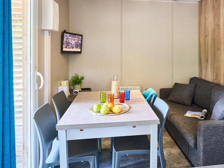 Camping Les Chalands Fleuris - Chalet 4 personnes - Chalet Horizon 4 personnes in Saint-André-des-Eaux, Côte d'Amour