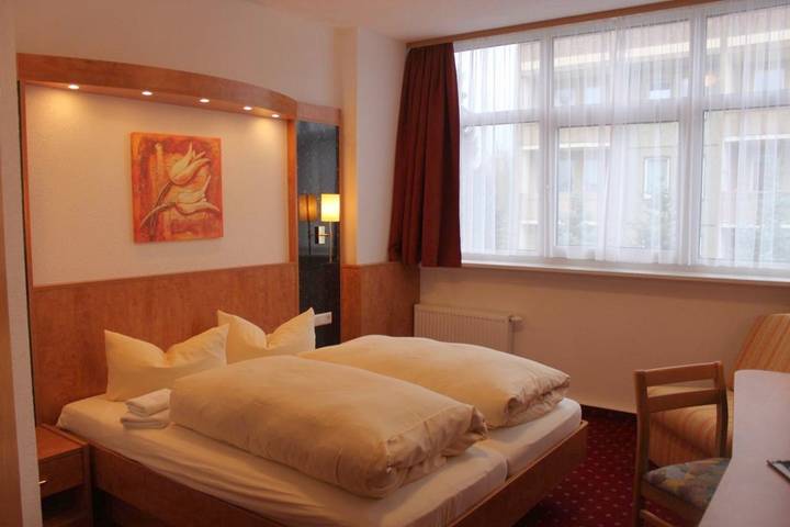 Hotel für 2 Personen, mit Terrasse und Garten in Radeberg - 3