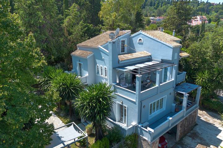 Villa Yucca Apartment with Private Terrace, Wi-Fi, and Air Conditioning