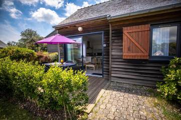 Parc de vacances pour 5 personnes, avec jardin en Bretagne