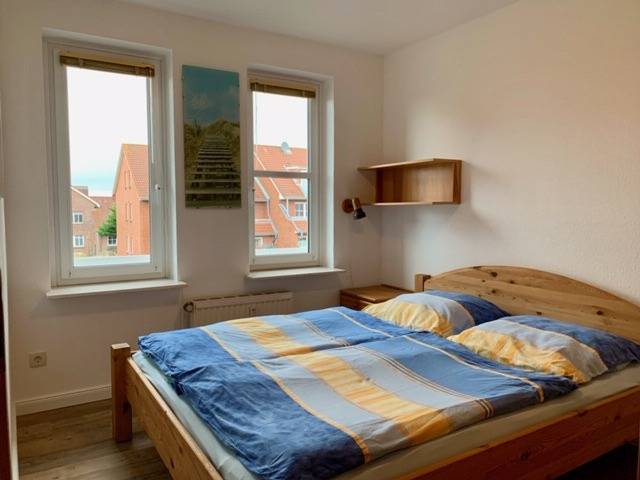 Ferienwohnung für 2 Personen, mit Balkon und Balkon/Terrasse sowie Garten und Seeblick in Wittdün - 2