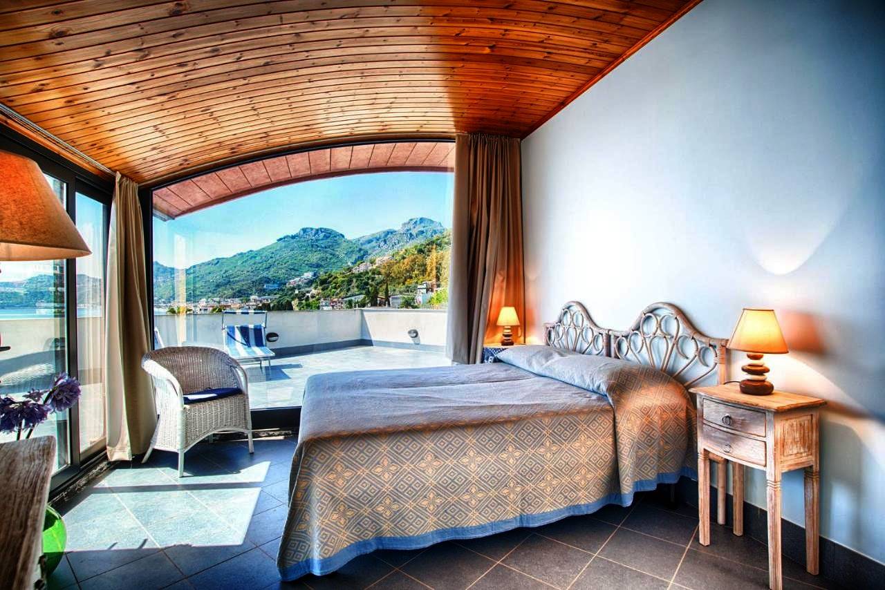 Ganze Wohnung, Deluxe Apartment in Letojanni, Messina Provinz