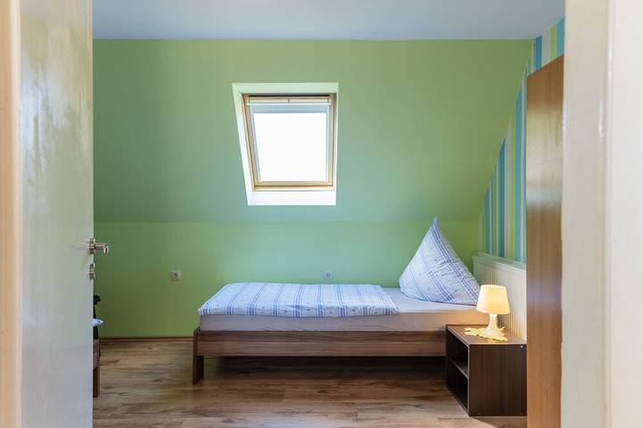 Ferienwohnung für 5 Personen, mit Garten in Hesel - 2