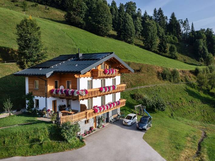 Holiday apartment for 8 people, with garden - 1