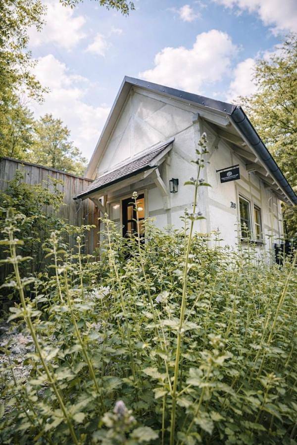 Ferienhaus für 7 Personen, mit Sauna und Garten sowie Ausblick und Pool - 1