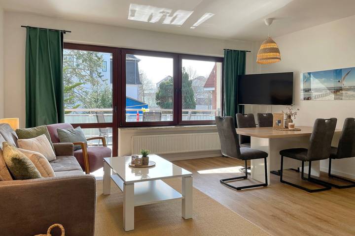Ferienwohnung für 5 Personen, mit Balkon und Sauna sowie Pool, mit Haustier - 1