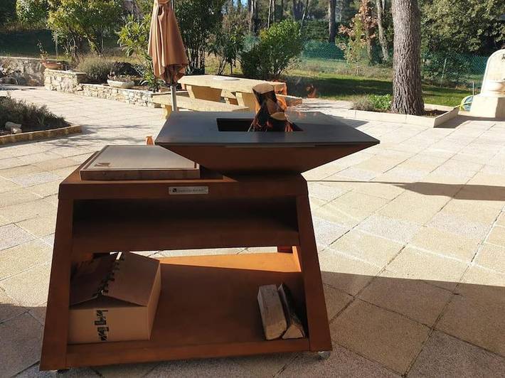 Location de vacances pour 12 personnes, avec vue ainsi que jardin et piscine à Rousset - 4