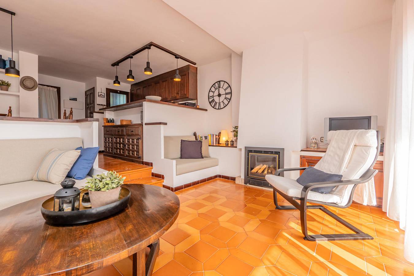 Nice apartment with sea views and pool., foto 13