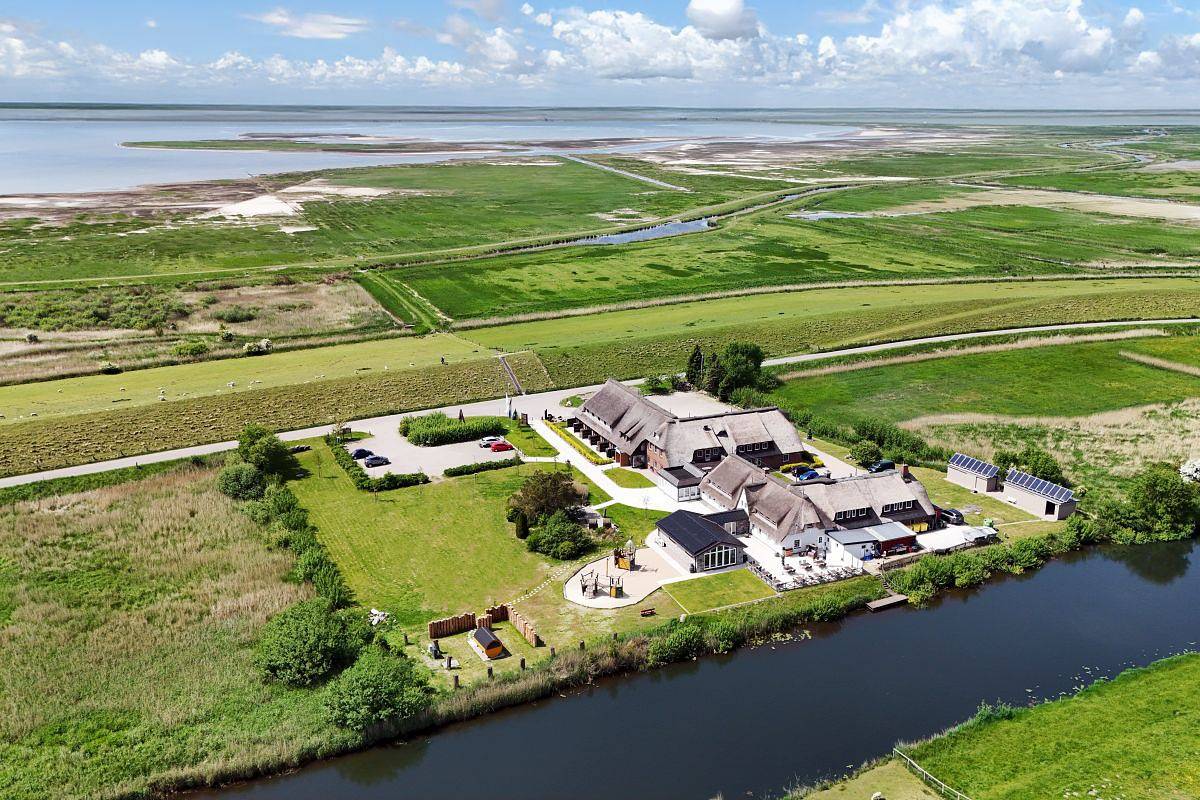 Nordsee-Hotel Arlau-Schleuse - Doppelzimmer Standard in Hattstedtermarsch, Nordseeküste
