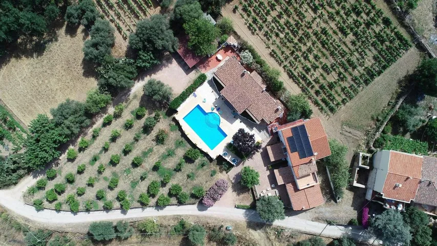Casa vacanza per 4 persone, con panorama e giardino, con animali domestici - 1