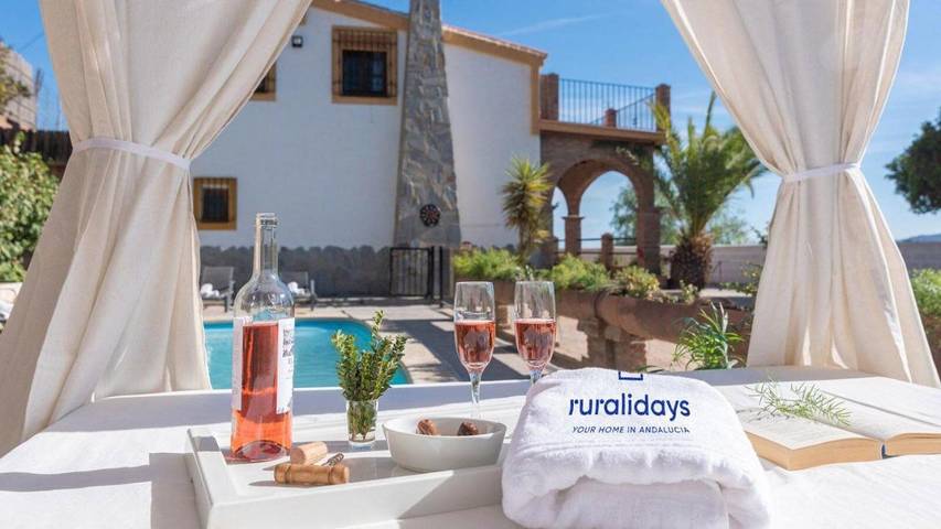 Casa rural para 9 personas, con Terraza y Piscina en Almáchar - 4
