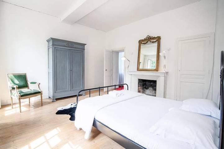 Location de vacances pour 7 personnes, avec jardin à Saint-Benoît-la-Forêt - 2