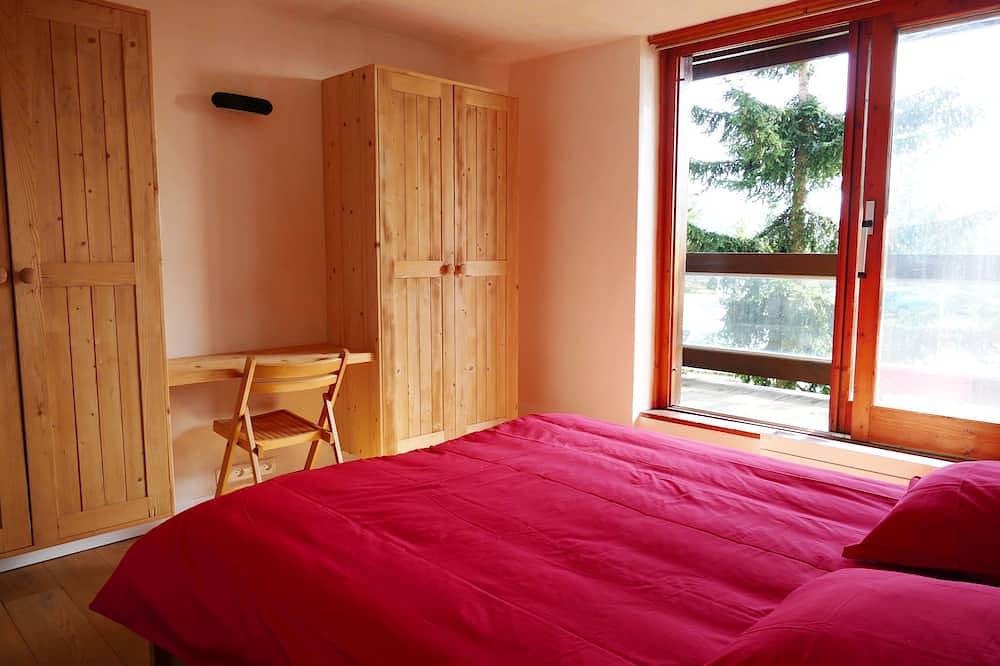 Le Chalet De Thom, Les Arcs 1600, 8 People, On The Slopes in Arc 1600, Bourg-Saint-Maurice