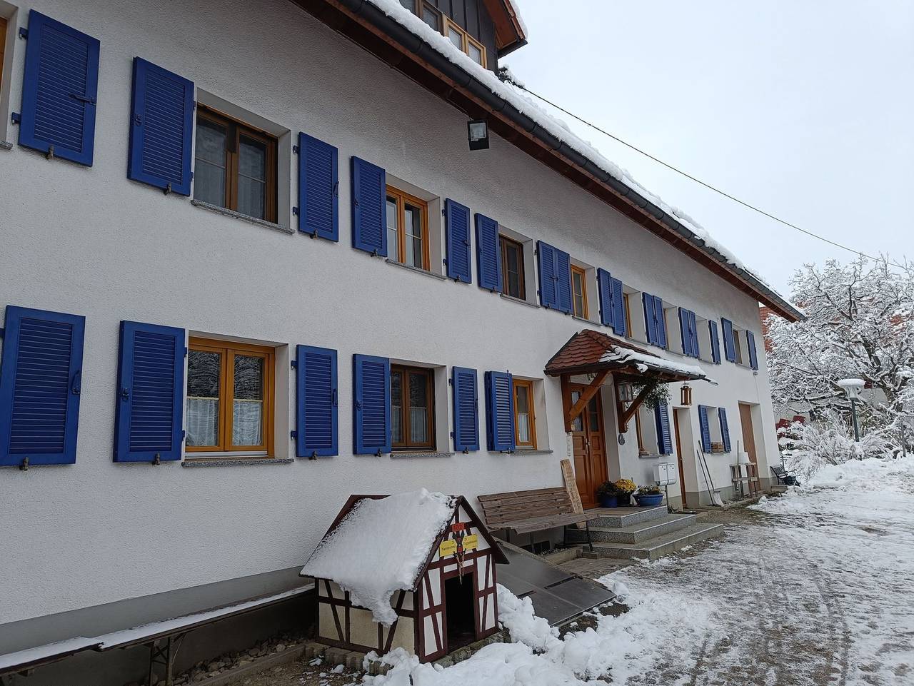 Hofgut Bentele - 3-Zimmer-Ferienwohnung Bentele, Dusche/Wc, 62 qm, Dg in Deggenhausertal, Region Bodensee-Oberschwaben