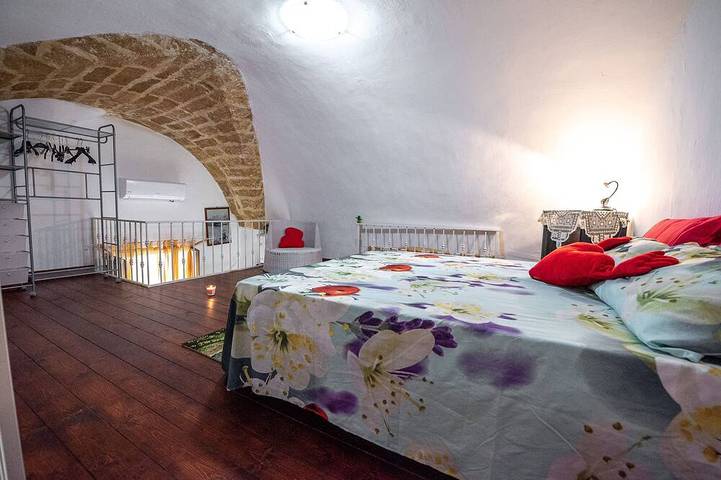 Appartement entier, Maison de vacances historique du centre de 1700 Gallipoli in Gallipoli, Golfe de Tarente