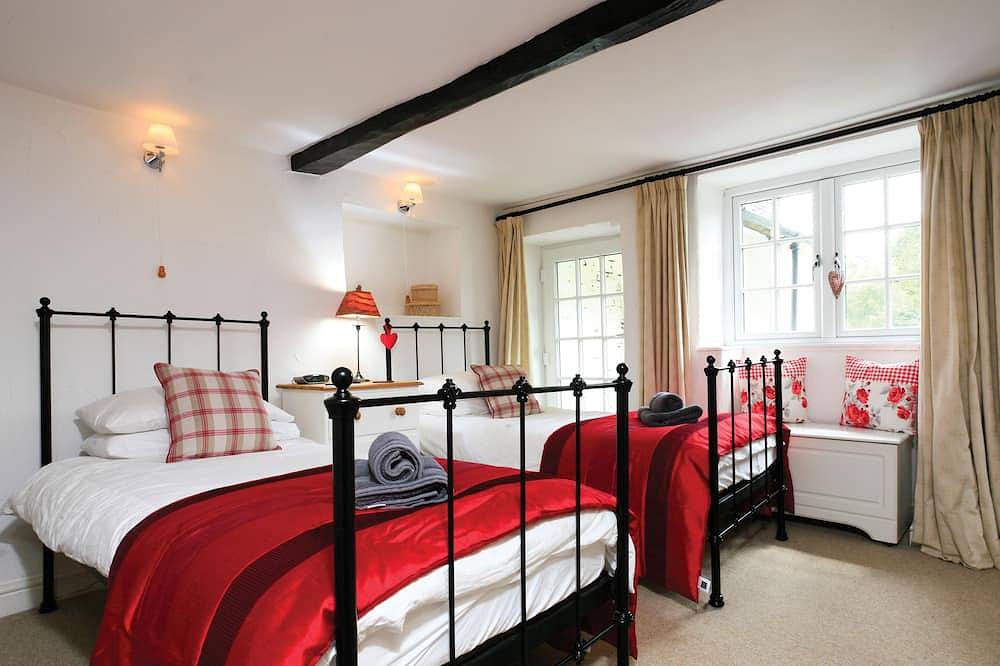 4 Star Cosy Cottage in Chapel Stile, Langdale Valley, Lake District, England in Chapel Stile, Lake District