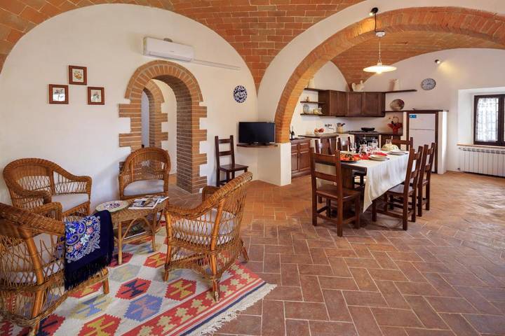 Ferienhaus für 2 Personen, mit Ausblick und Garten sowie Pool - 1