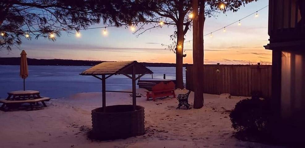 Vacation rental for 6 people, with garden and balcony, with pets in Lake Huron ON