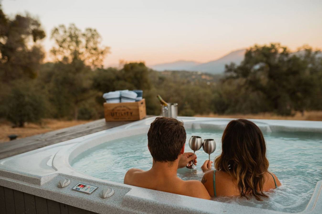 Sunset Site *Boulder Bliss* Hottub by Casa Oso in Madera County