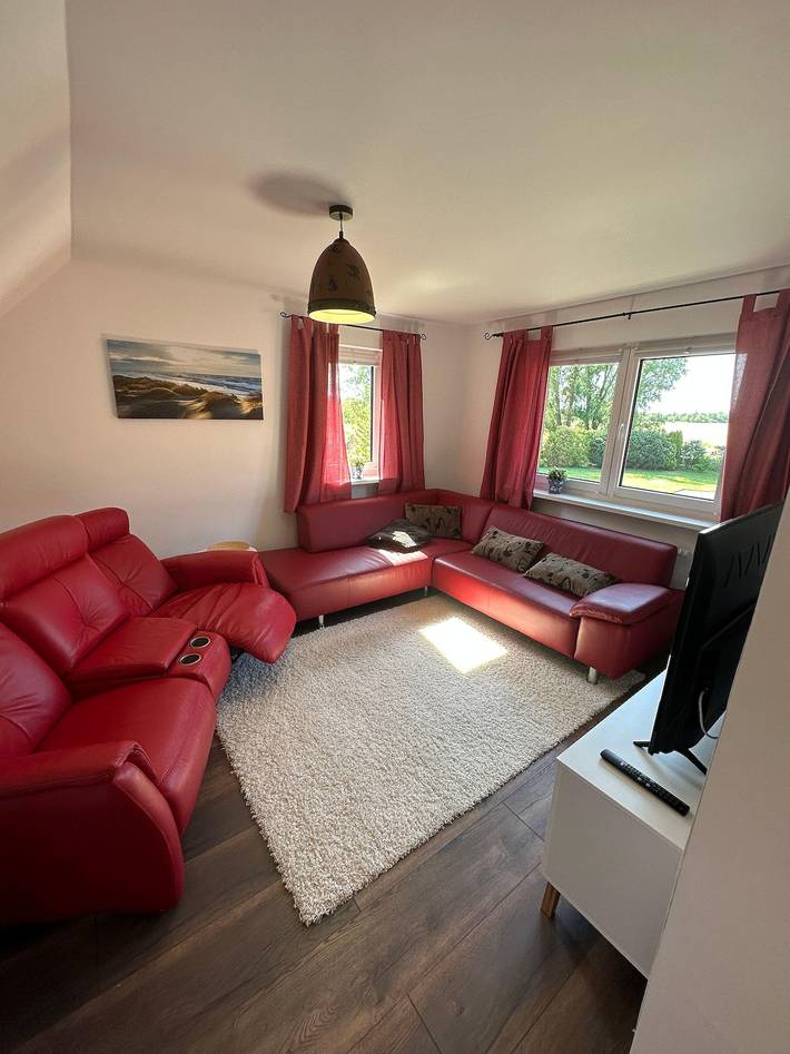 Luxus-Ferienhaus für 5 Personen, mit Terrasse in Lobbe