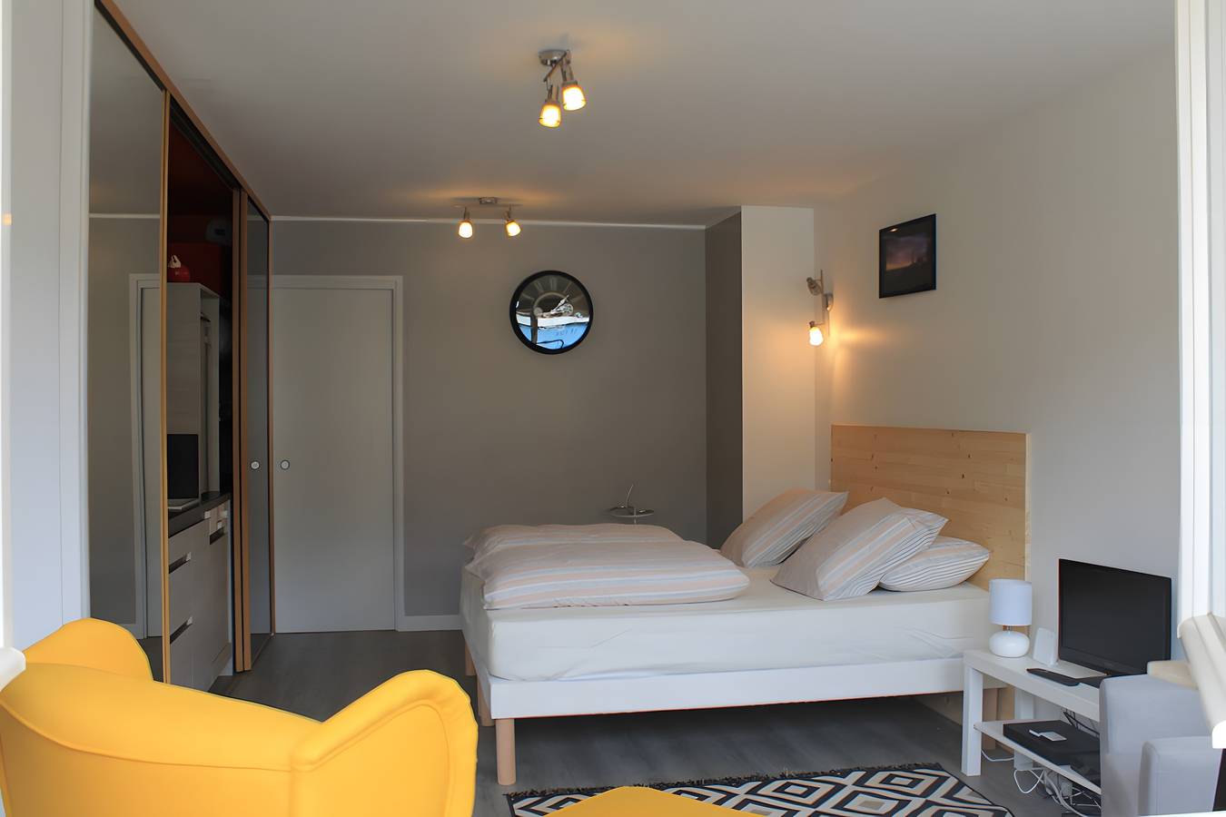 Ganzes Studio, Studio-Apartment 'Chamole' mit Wlan in Chamole, Französischer Jura