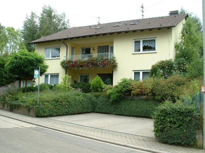 Ferienwohnung für 2 Personen, mit Terrasse und Garten in Oberotterbach