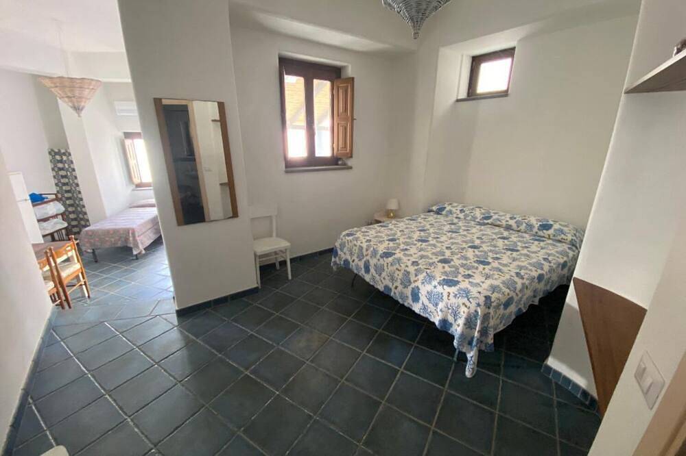 Appartamento intero, Isole Eolie / Salina - Stanze e Villini sulla Spiaggia di Rinella in Leni, Salina