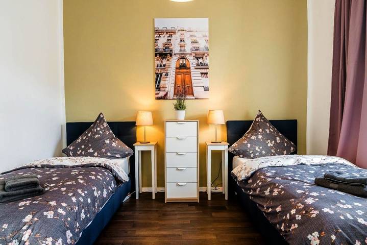 Ferienwohnung für 5 Personen, mit Terrasse in Hilden - 2