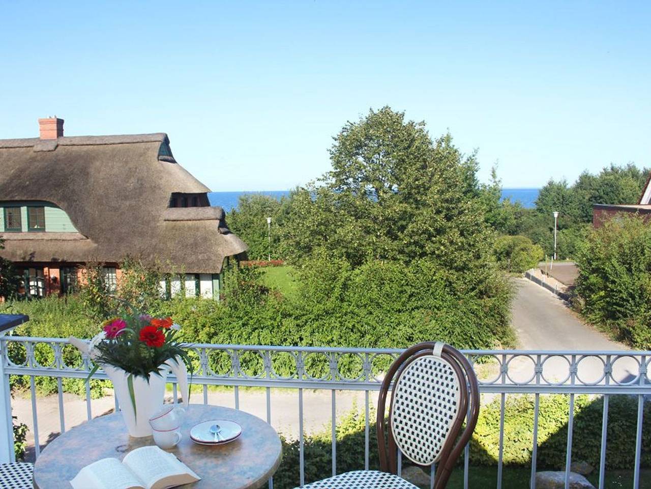 Ganze Ferienwohnung, Meerblick Wohnung 3 in Redewisch, Boltenhagen