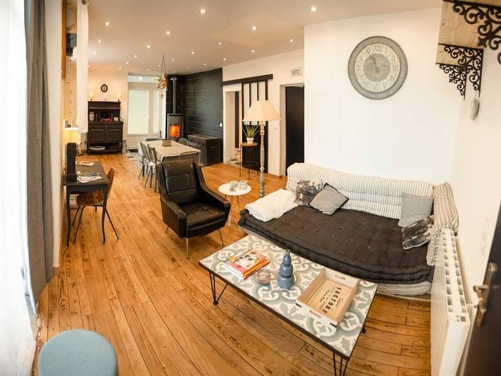 Location de vacances pour 8 personnes, avec jardin à Raon-l'Étape